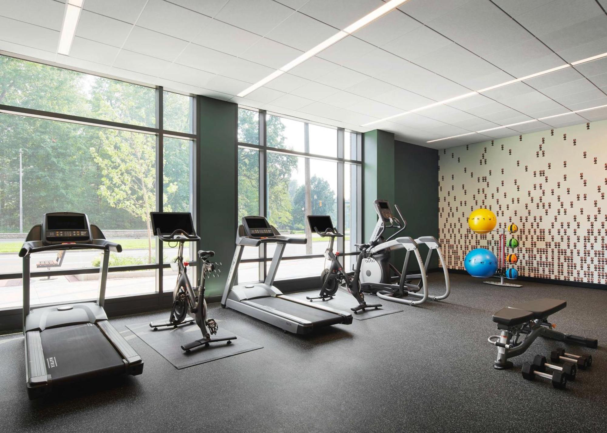 Graduate By Hilton East Lansing Hotel ภายนอก รูปภาพ